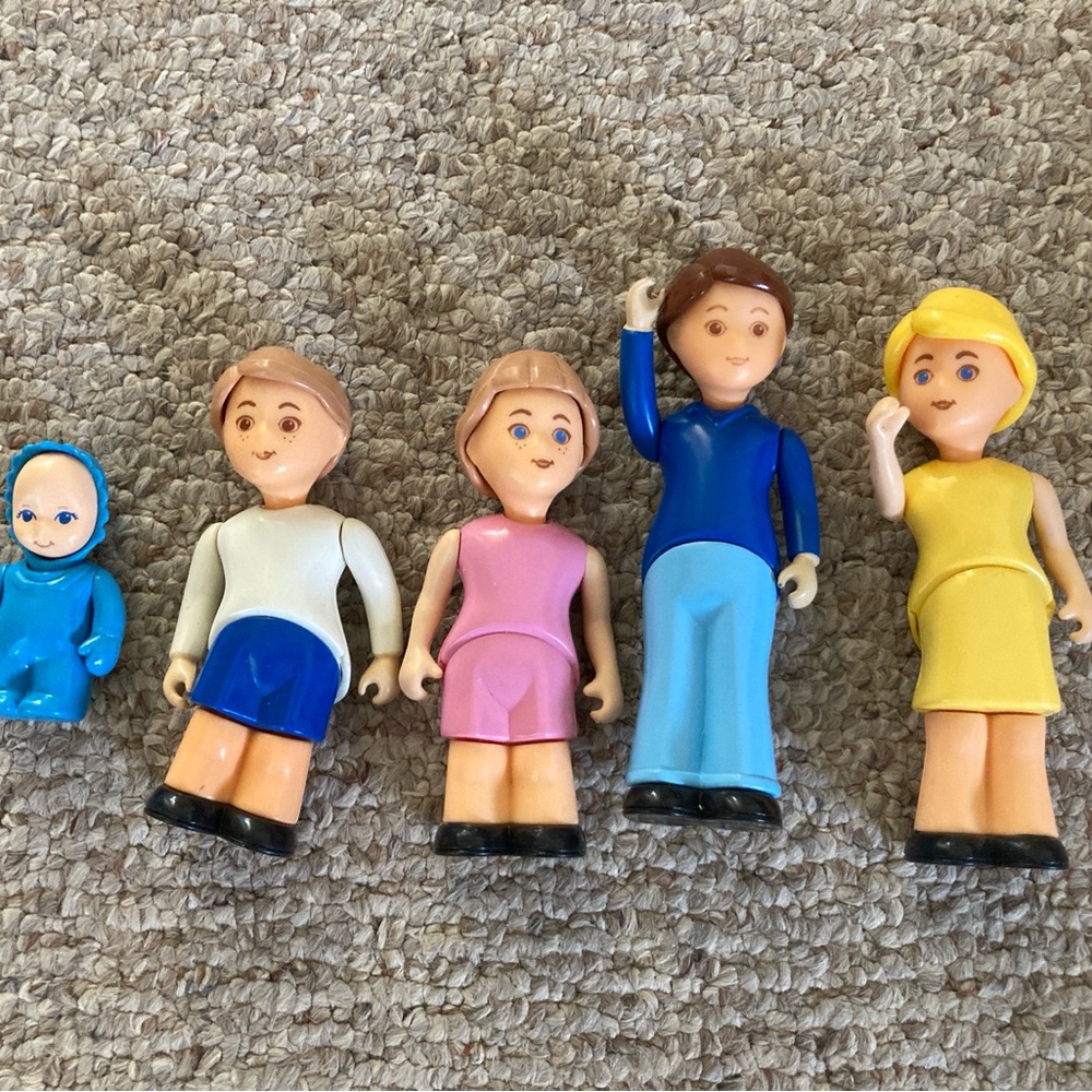 Vintage Little Tikes Family Dolls Collectible